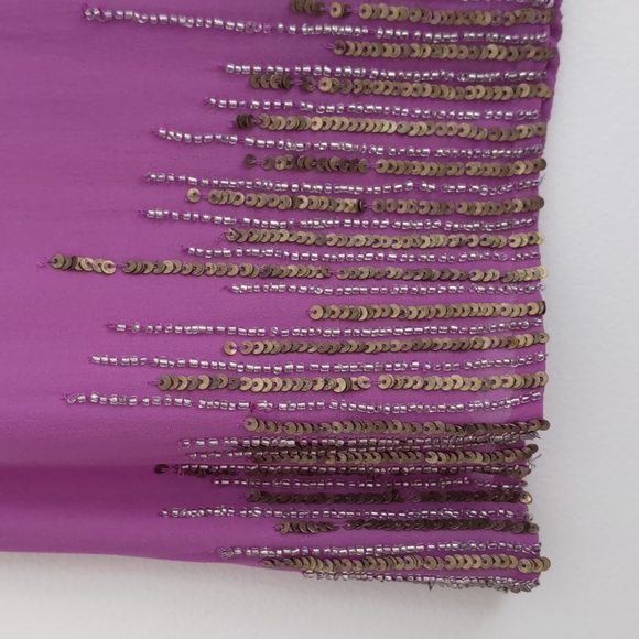Gorgeous NWT Lavender Beaded Top - Picture 2 of 8